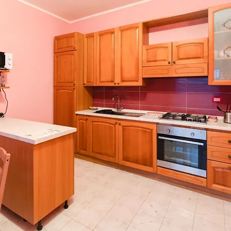 بيت للعطل Casa Monet 90 Wifi-parking *